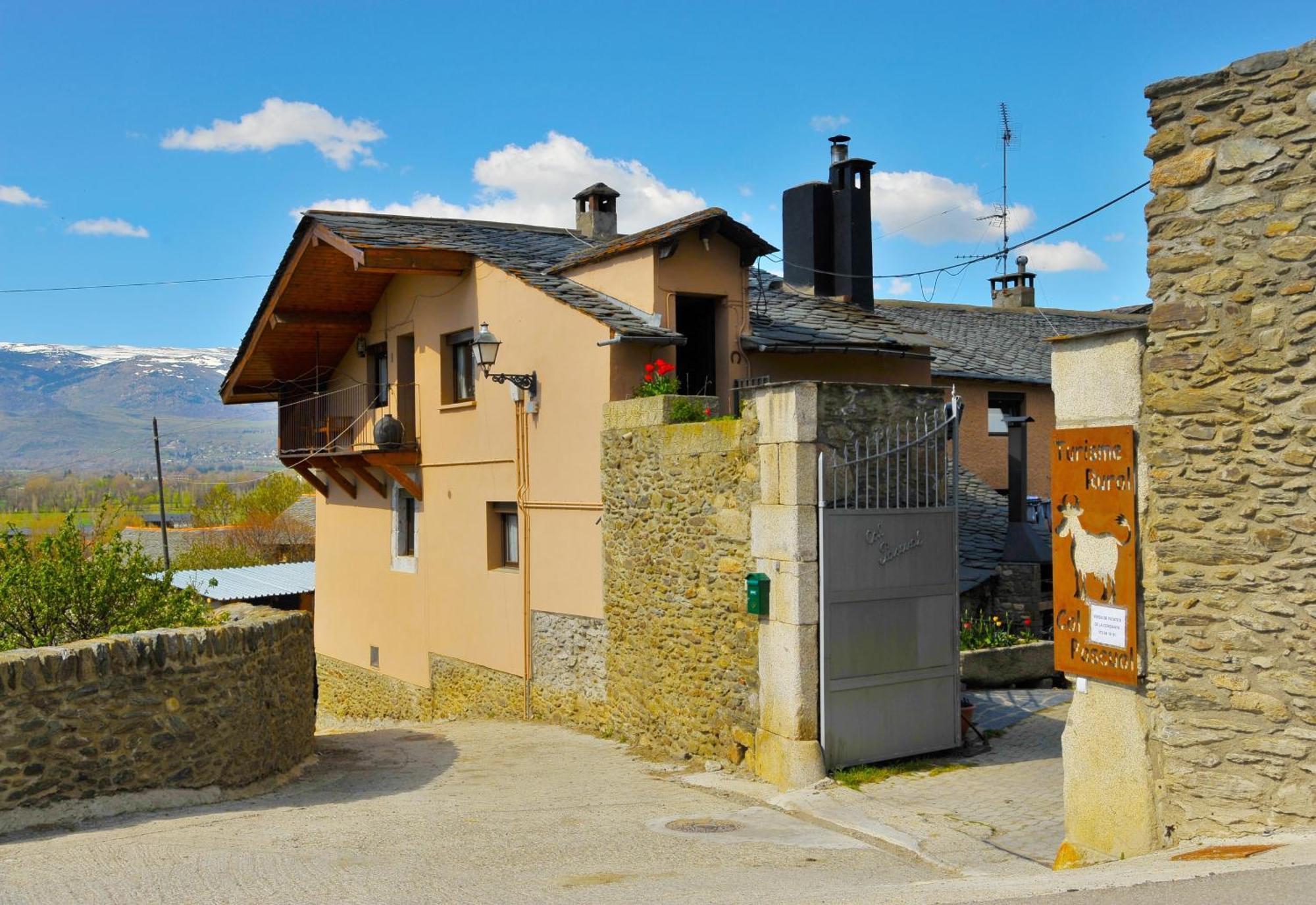 Cal Pascual Casa de hóspedes Les Pereres Exterior foto